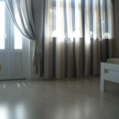 Apartment Gogi *